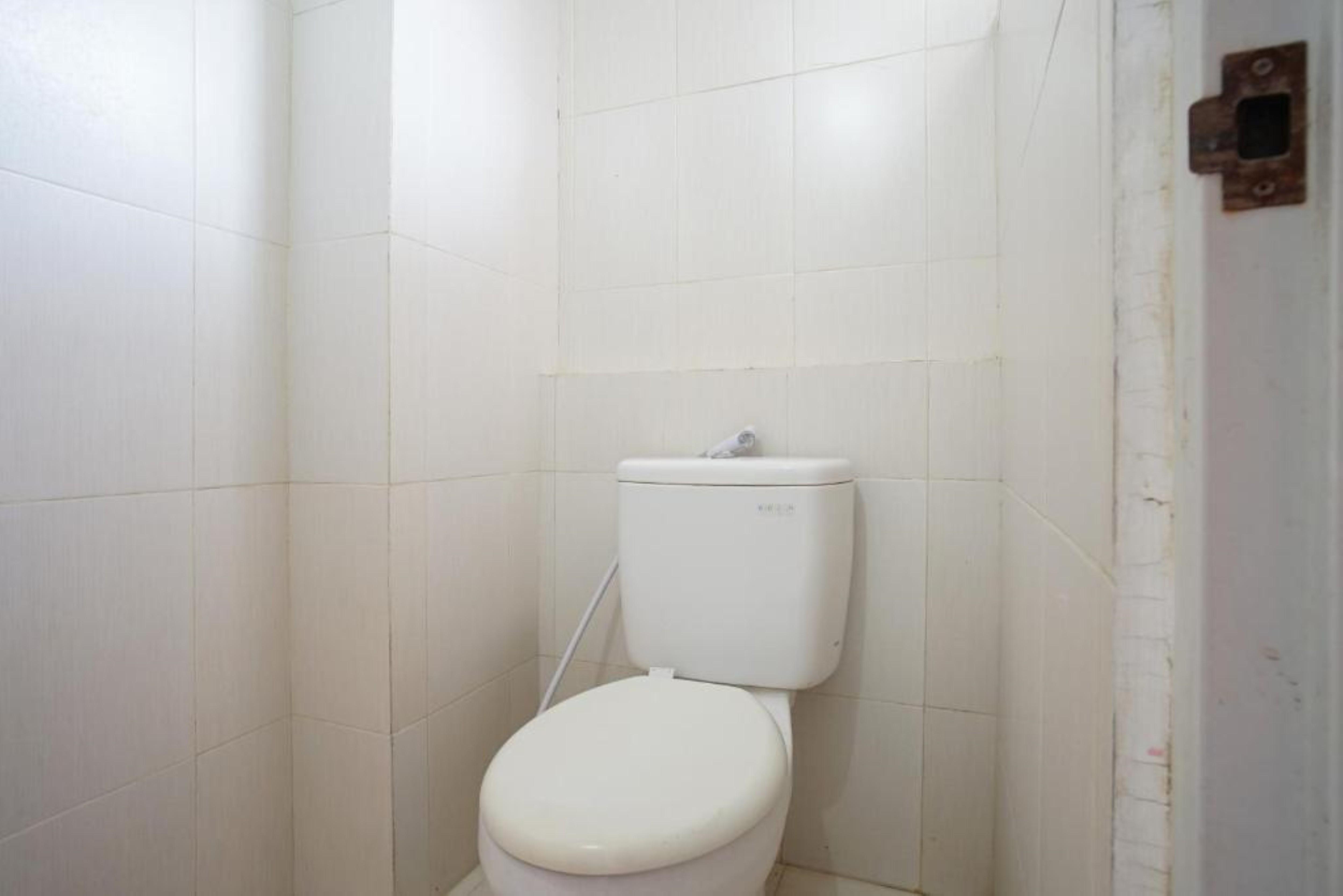Planet Room Kemang View Bekasi Eksteriør bilde